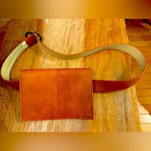 Elegant Tan  Women's Belt Bag L40 Wallwt 6x5